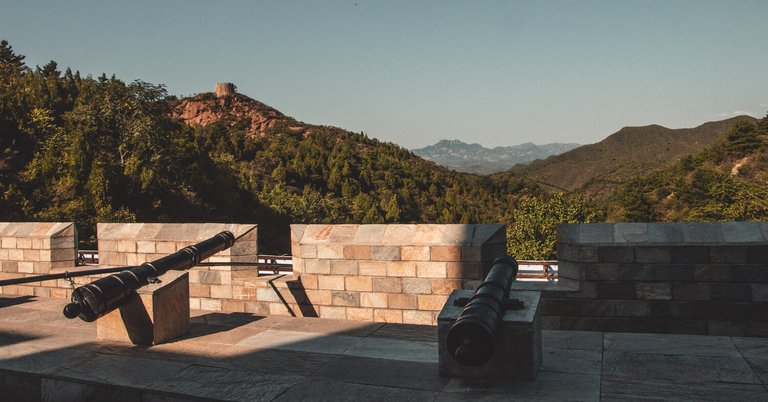 Canons on the great wall of China