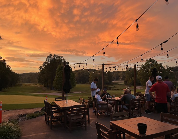 Salt Creek Golf, 19th Hole Sports Bar sunset view