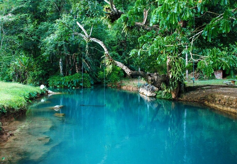 Blue lagoon 1