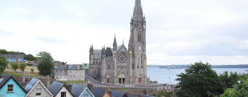 How to Get That Photograph of the Deck of Cards Houses in Cobh