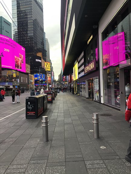 An eerily quiet Times Square