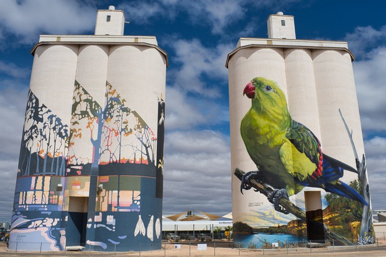 More fantastic artwork on the back of the silos