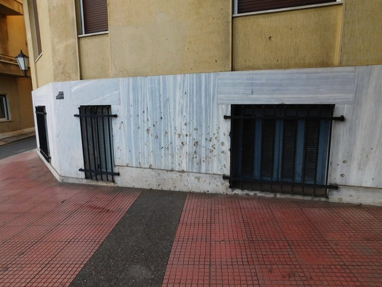 42 Amalias Avenue