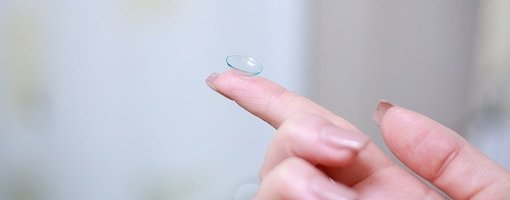 How to Travel With Daily Contact Lenses