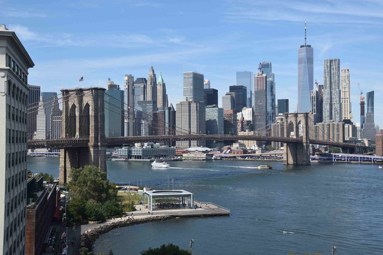 View of the Brooklyn Bridge from the Manhattan Bridge, one of the top things to do in NYC