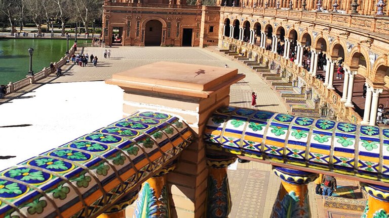 Ceramic tiles at Plaza de Espana