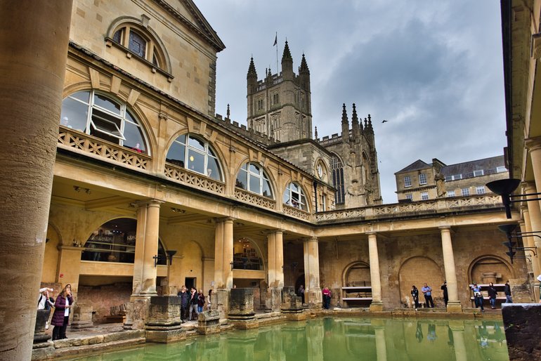 Outside you can walk around the Great Bath and from here see Bath Abbey peaking over the top