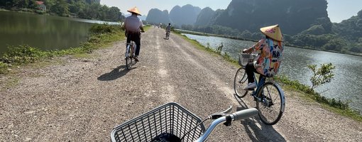 Ninh Binh One Day Trip from Hanoi – An Unexpected but Adorable Journey
