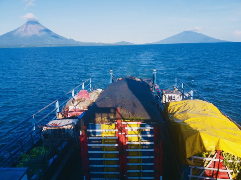 Ferry crossing the Lake. Photo by Bosa Tours 