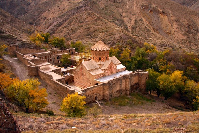 The Armenian Monastic Ensamble - Iran