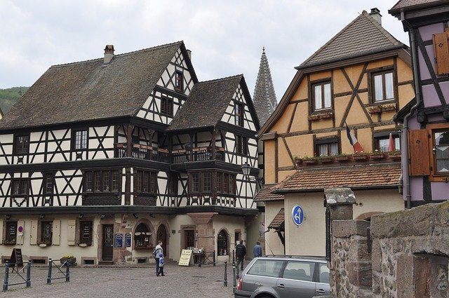 The Bakery  Where We Discovered  the  Good French Breakfast