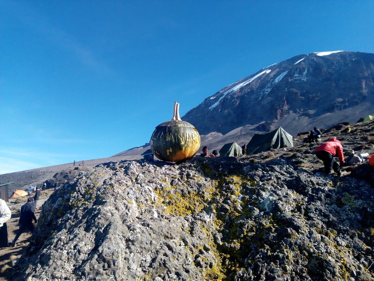 The View of the Kilimanjero    Mountain at some Climbing stope