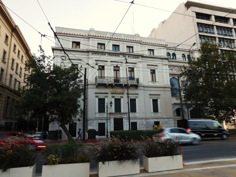 Serpieris Mansion