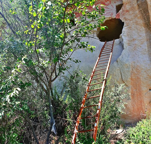 Stair to the entrance, Rock-Cut Church