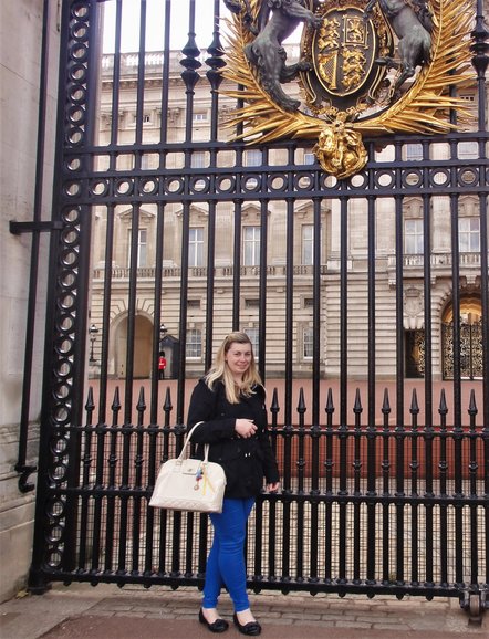 Myself in front of Buckingham Palace