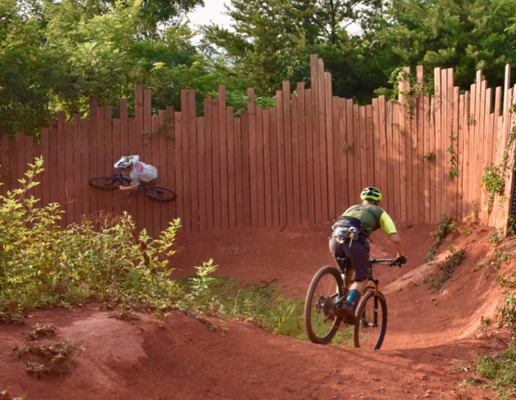 The Devil's Racetrack in Knoxville's Urban Wilderness