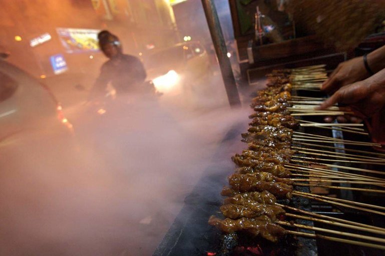 Jakarta Street Food Culinary Tour