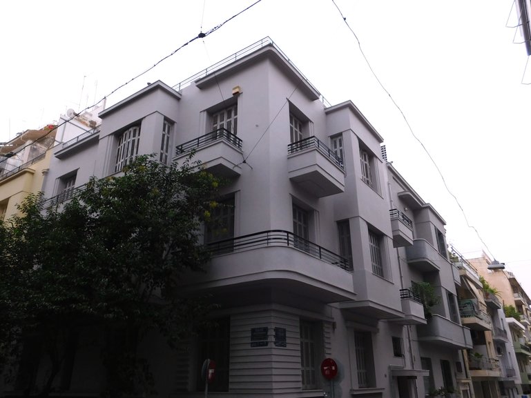 Interwar house at Drosopoulou street