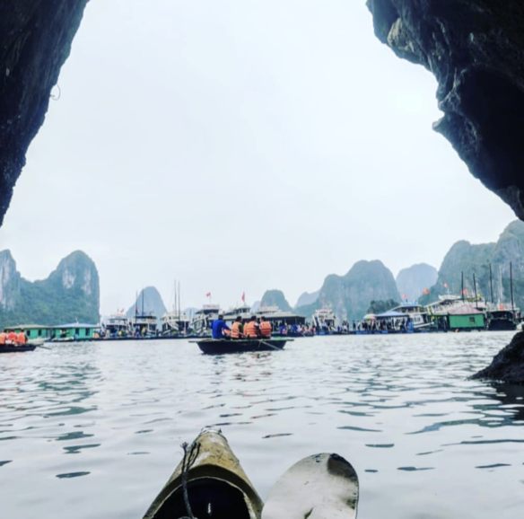 Kayaking Ha Long Bay 