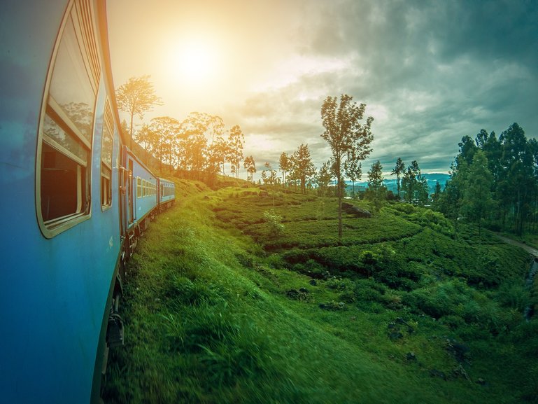 Train in Ella, Sri Lanka