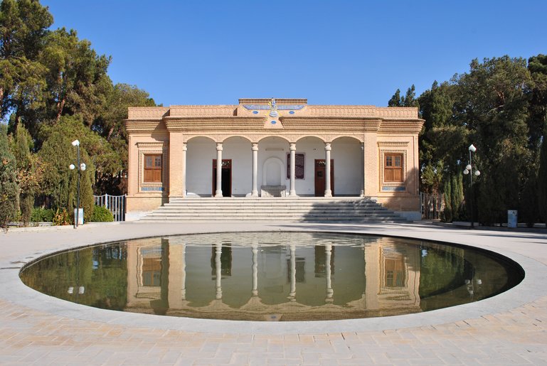 Fire Temple of Yazd (Zenith210, CC BY-SA 3.0)
