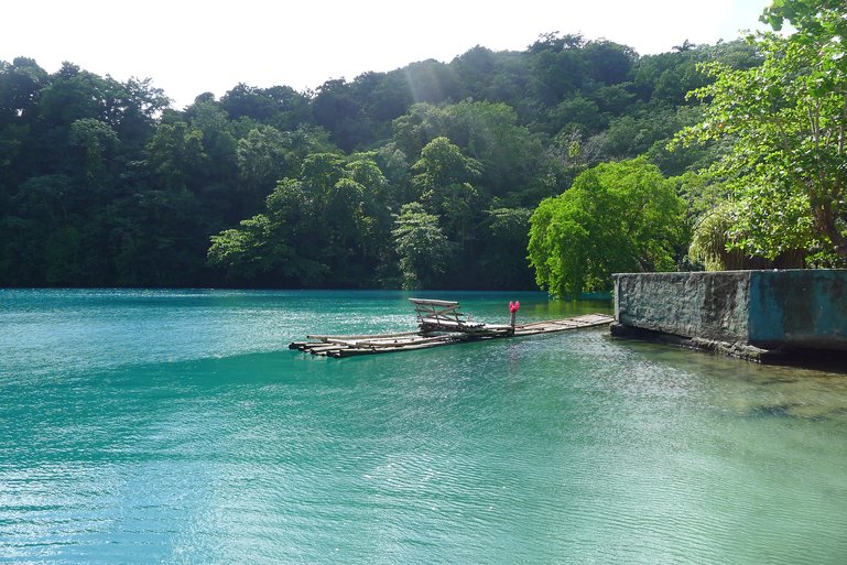 Blue Lagoon (picture by keatssycamore, CC BY-SA 2.0)