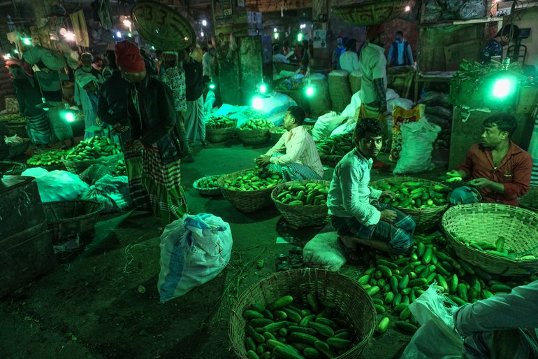 Biggest vegetable market in Dhaka called Kawran Bazaar
