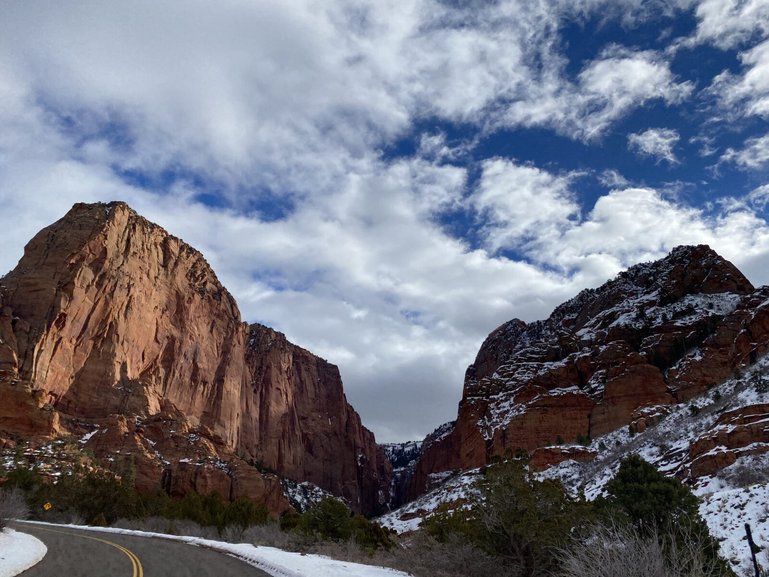 Kolob Canyons Road