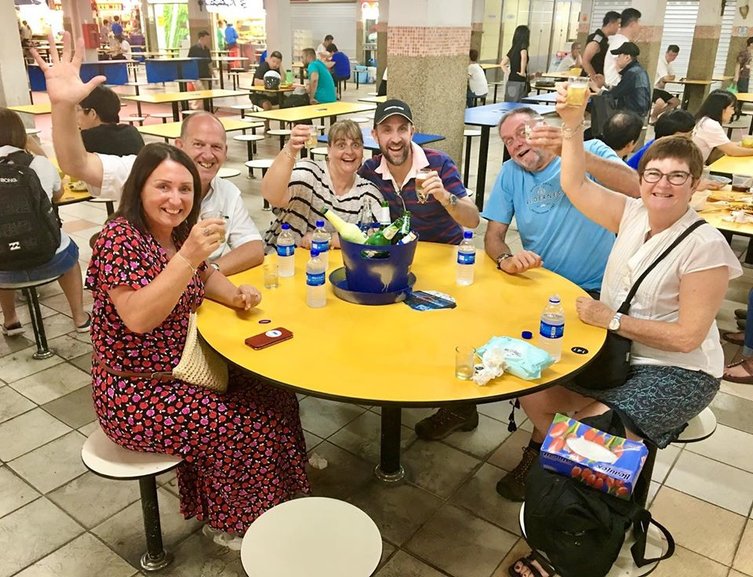 Singapore Hawker Centre Street Food Tour Tasting Guests in Chinatown