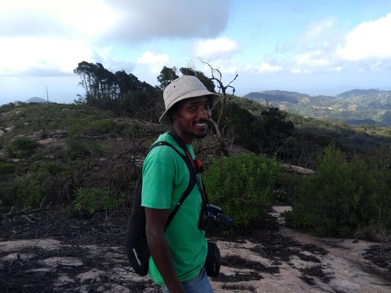 Local tourguide Peter in Kenya 