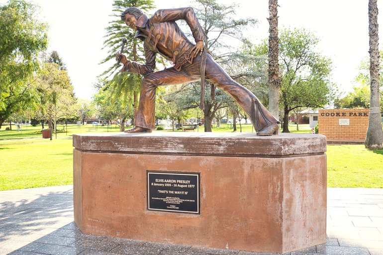 The Elvis statue is taking pride of place in the middle of Parkes