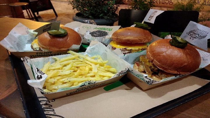 Burgers at Burger AP