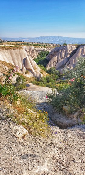 Zemi Valley southern trailhead on the Nevsehir - Ürgüp highway