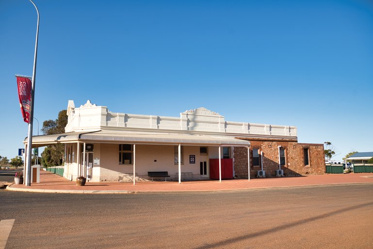 Information Centre for camping at Menzies. 