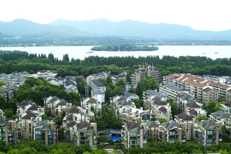 The view over West Lake from Chenghuang Pavilion