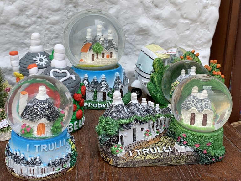 Most trulli are souvenir shops. If you are desperate to add a trullo to your snow globe collection, you have come to the right place. 