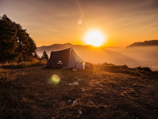 Low-Cost Motorcycle Camping Gear Tips