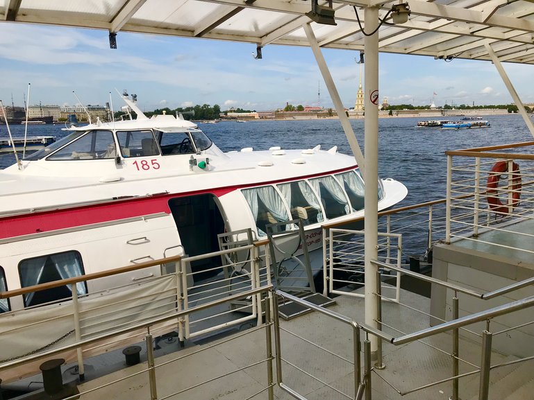 Hydrofoil boat for Peterhof Palace