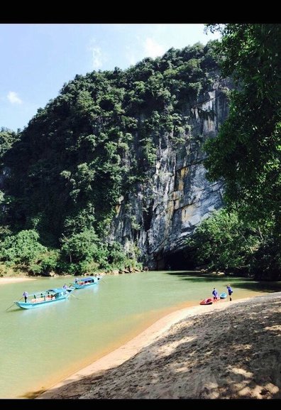 The famous Phong Nha cave