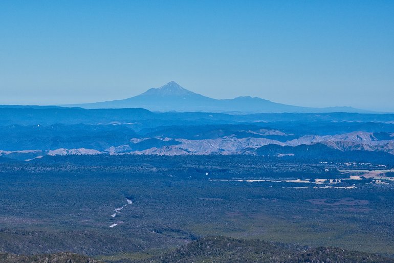 Mt Taranaki on the horizon about 150-200kms away