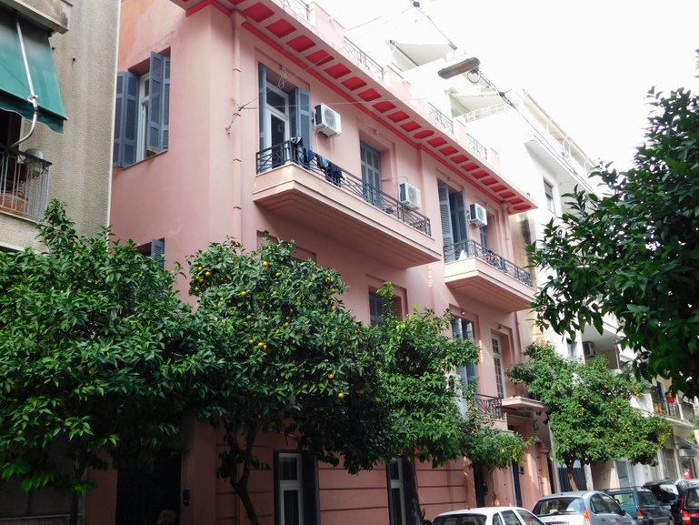 Sporadon Street