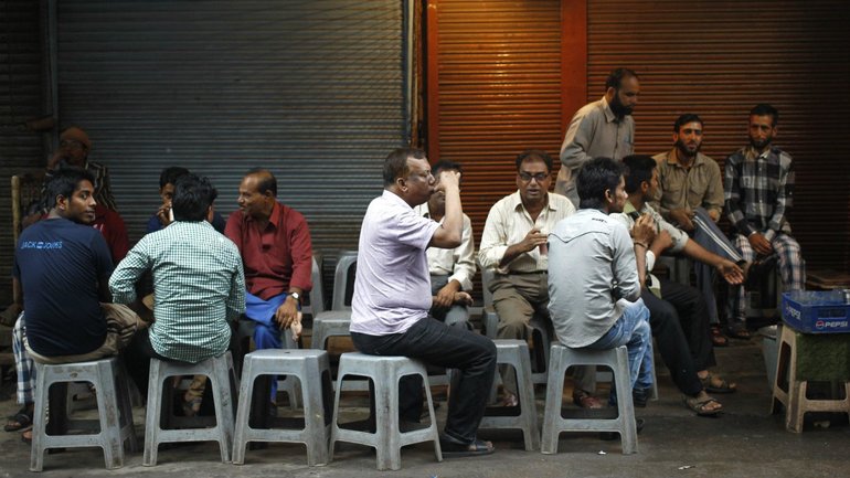 'Adda' among friends on the streets of Kolkata at tea-stalls