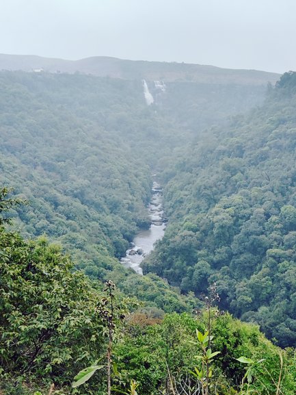 Dainthlen Falls,a glimpse take from the road only....