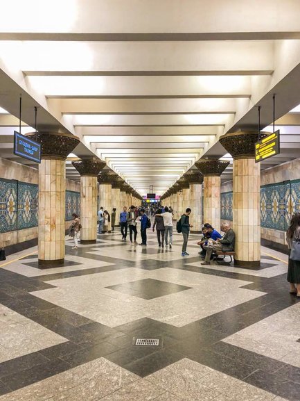 A view of the Paktakhor metro station.