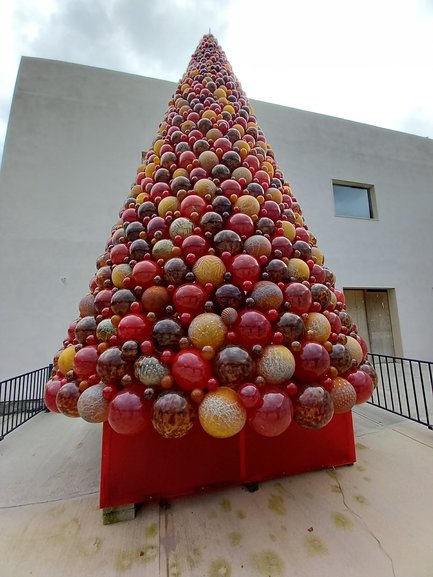Mdina Glass Christmas Tree, Ta Qali