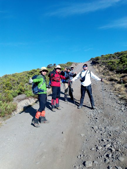 Climbing through the Rongai route
