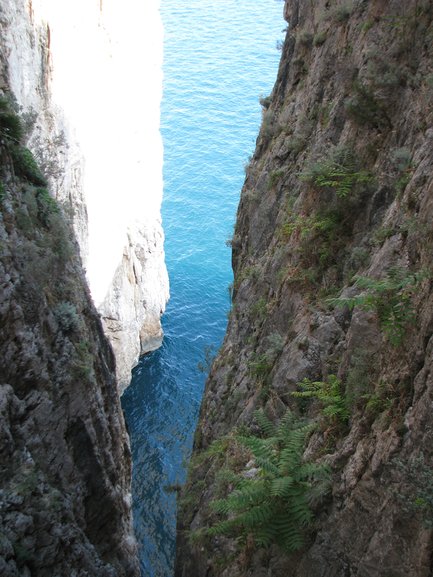 Montagna Spaccata (Split Mountain) in Gaeta