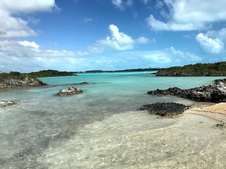 Beautiful waters and tiny islands to explore