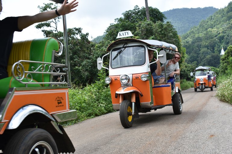 Tuk Tuk Convoy