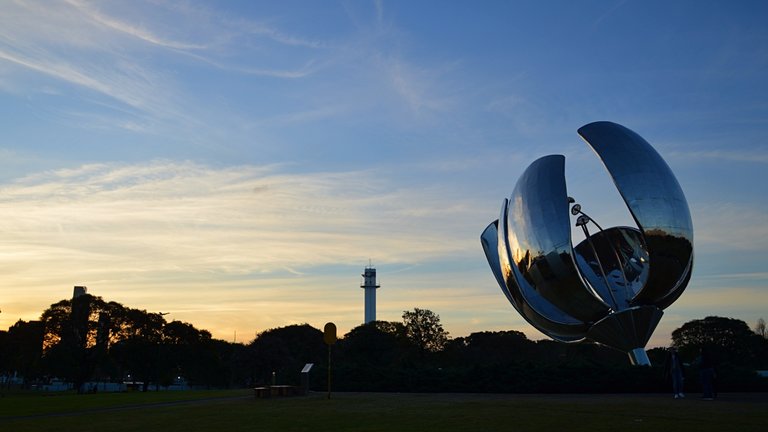 The sculpture Floralis Generica in Buenos Aires